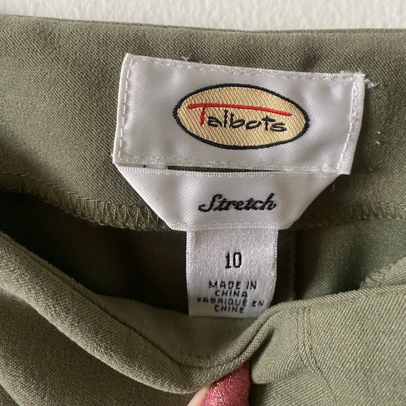 Y2K Talbots Stretch Mid-Rise Suede Floral Perforated Hem Maxi Skirt in Sage - Picture 6 of 10